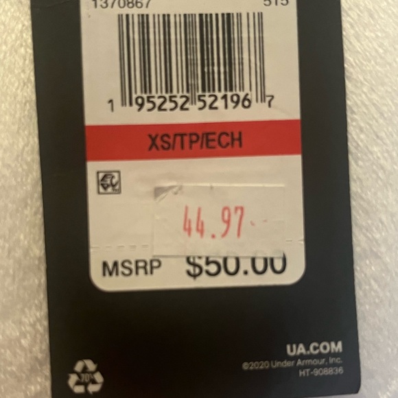 Under Armor light purple shirt - Picture 9 of 9